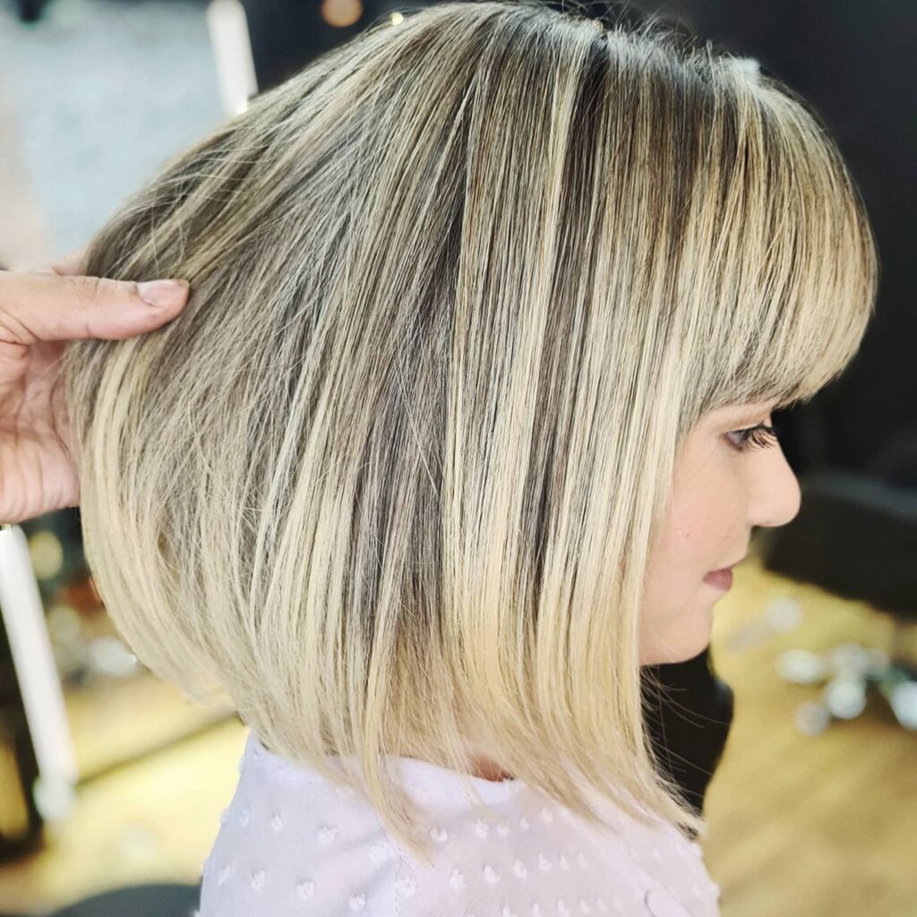 Coloração e mechas – Welli Valente Salon, Centro, Curitiba - PR – foto 6
