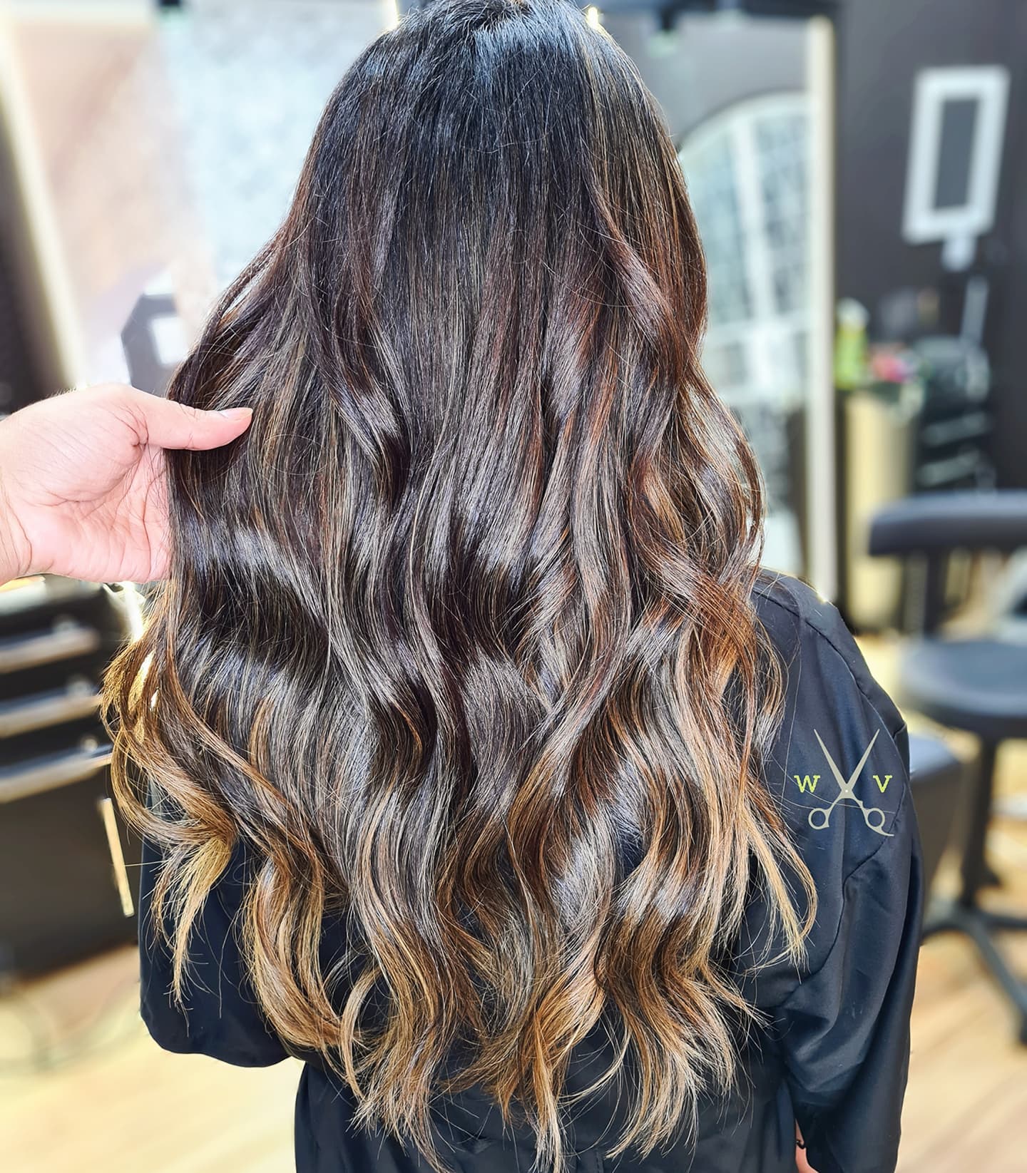 Hidratação Capilar no Centro Curitiba | Welli Valente Salon Hidratação Capilar no Centro Curitiba | Welli Valente Salon