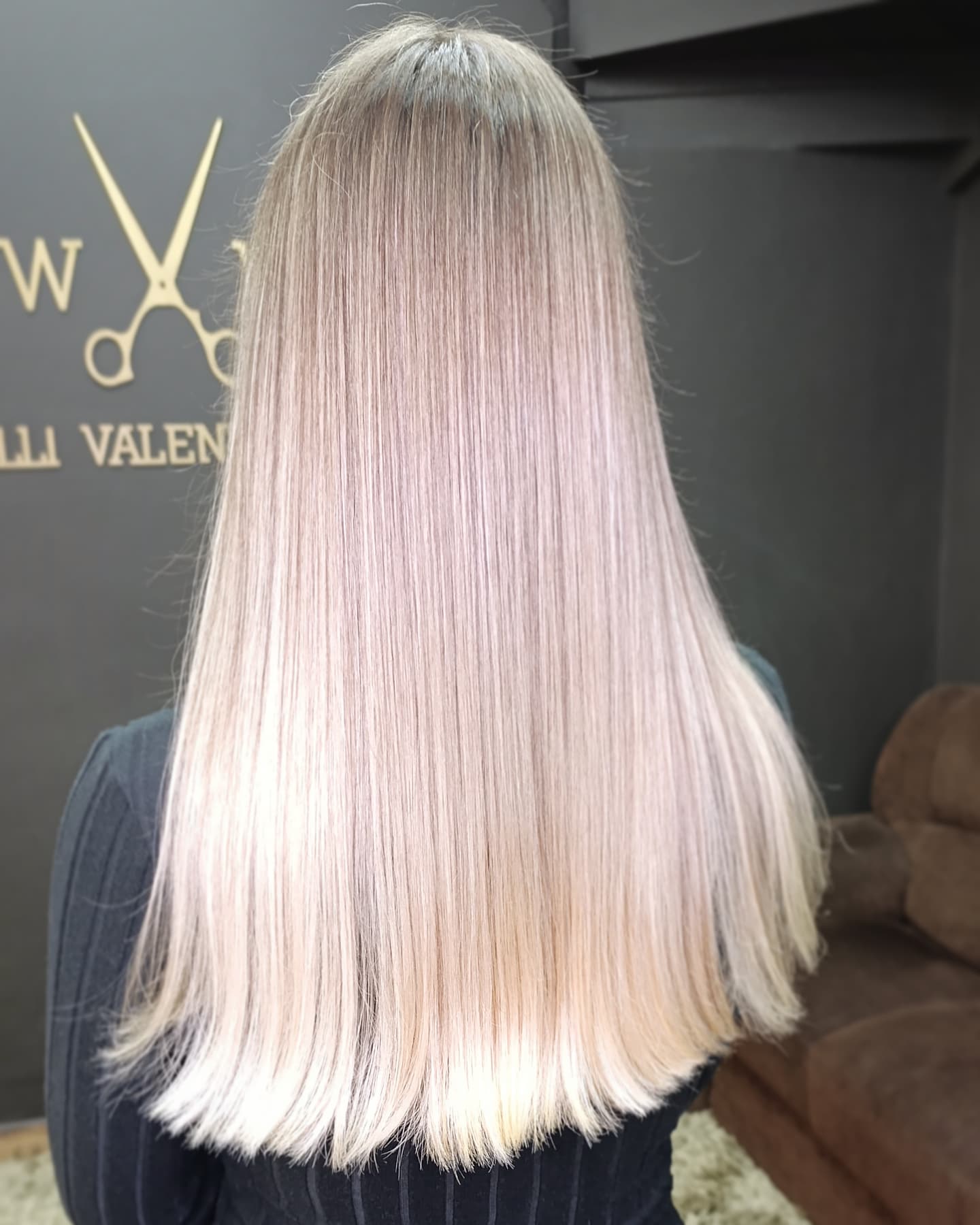 Melhor Cabeleireiro no Centro Curitiba | Welli Valente Salon Melhor Cabeleireiro no Centro Curitiba | Welli Valente Salon