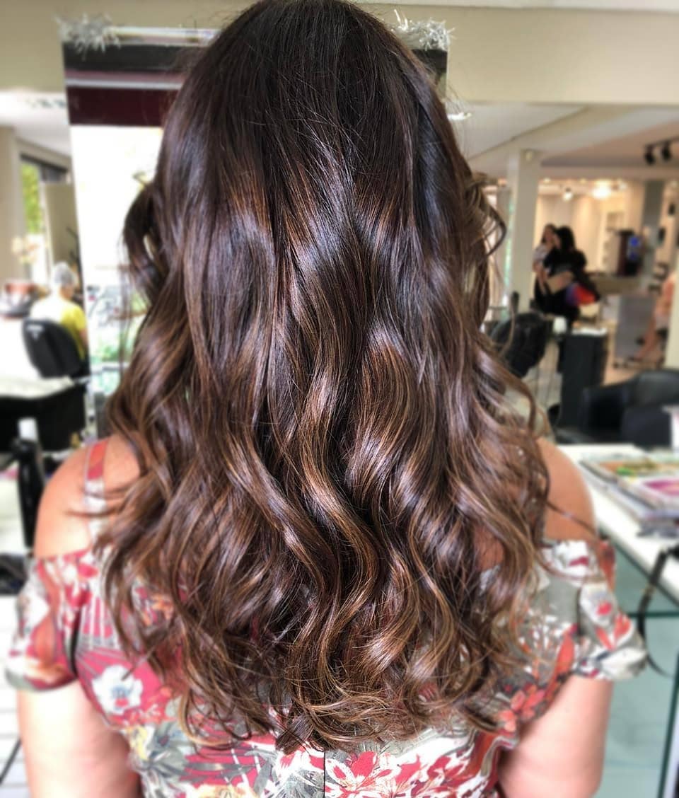 Escova e Babyliss no Centro Curitiba | Welli Valente Salon