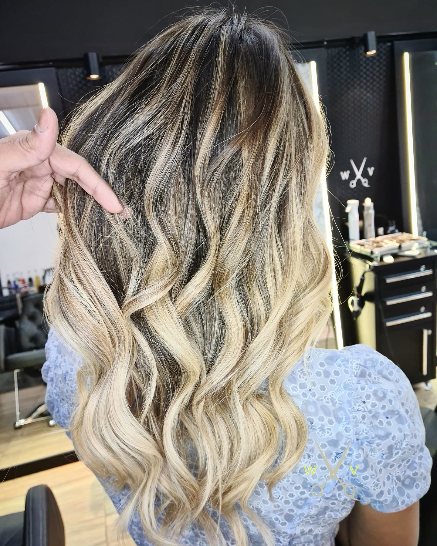 Mechas AirTouch em Curitiba com Welli Valente