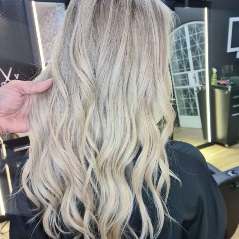 235749706_1525800087758688_6857068789681696979_n